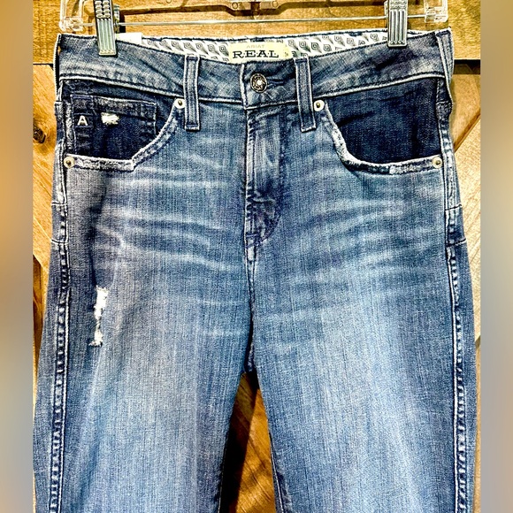NWT Ariat High Rise Thea Flares Jeans Sz 27R - Picture 13 of 16